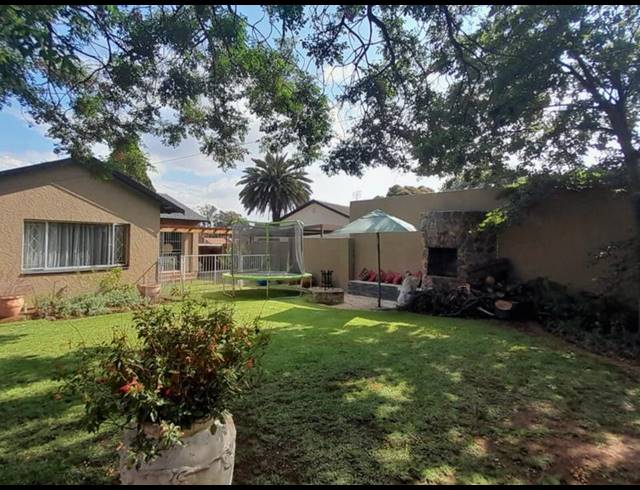 3 BEDROOM HOUSE FOR SALE IN BIRCHLEIGH